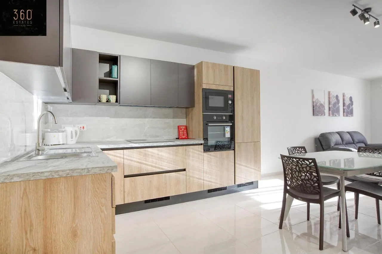5Th Floor Brand New Apt, With Prvt Balcony & Wifi By 360 Estates Gzira 0*,